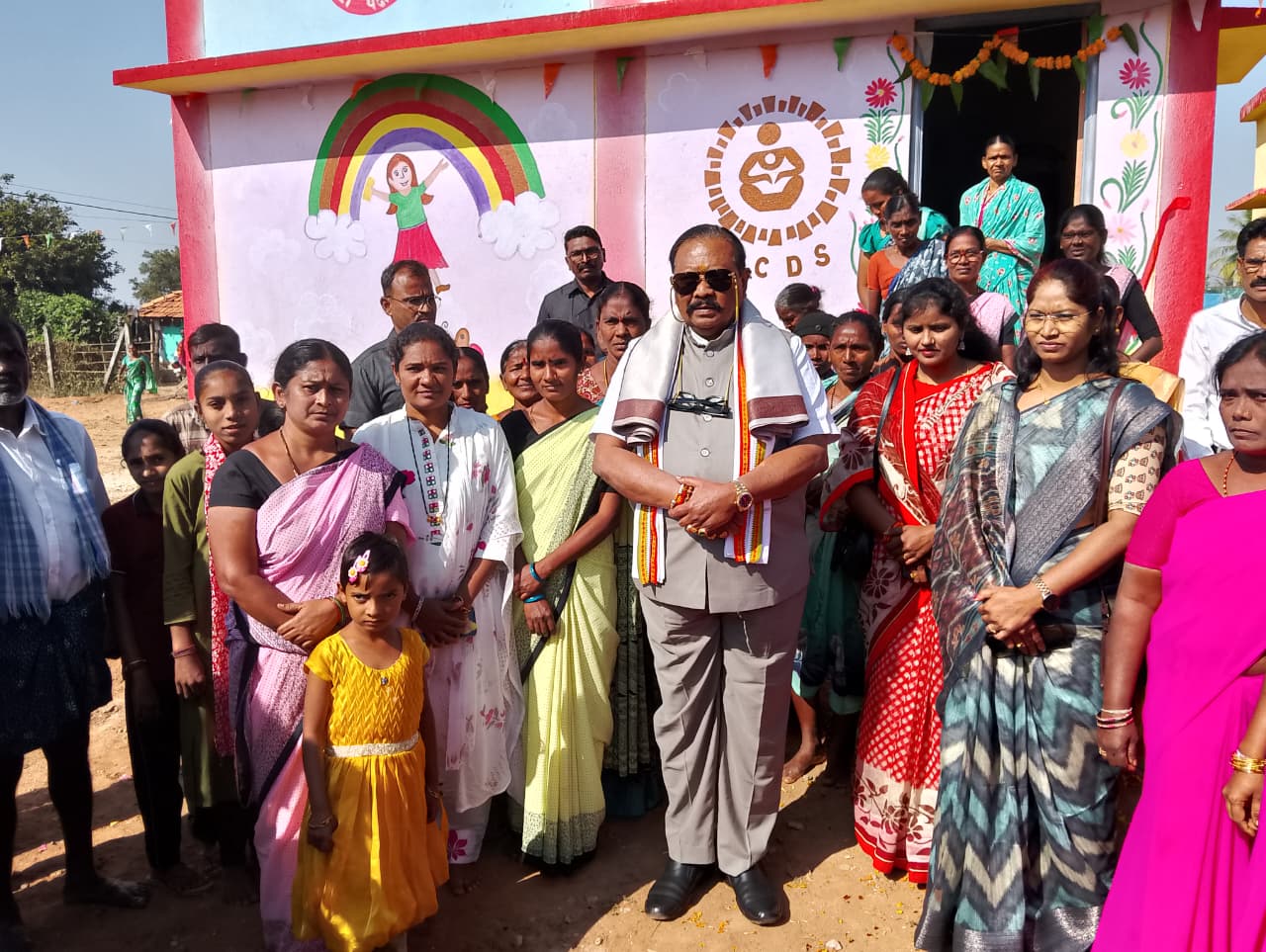 राजीवनगर येथे नवीन अंगणवाडी इमारतीचे उद्घाटन