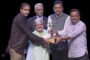 मानवतावादी व अध्यात्मिक गुरु श्री श्री रविशंकरजी यांच्या 70 व्या वाढदिवसानिमित्त सिरोंच्यात नगर पंचायतच्या नगराध्यक्षा सौ. पद्मा सतीश बोगे यांच्या हस्ते नागरिकांना माट्टा वितरण…!*