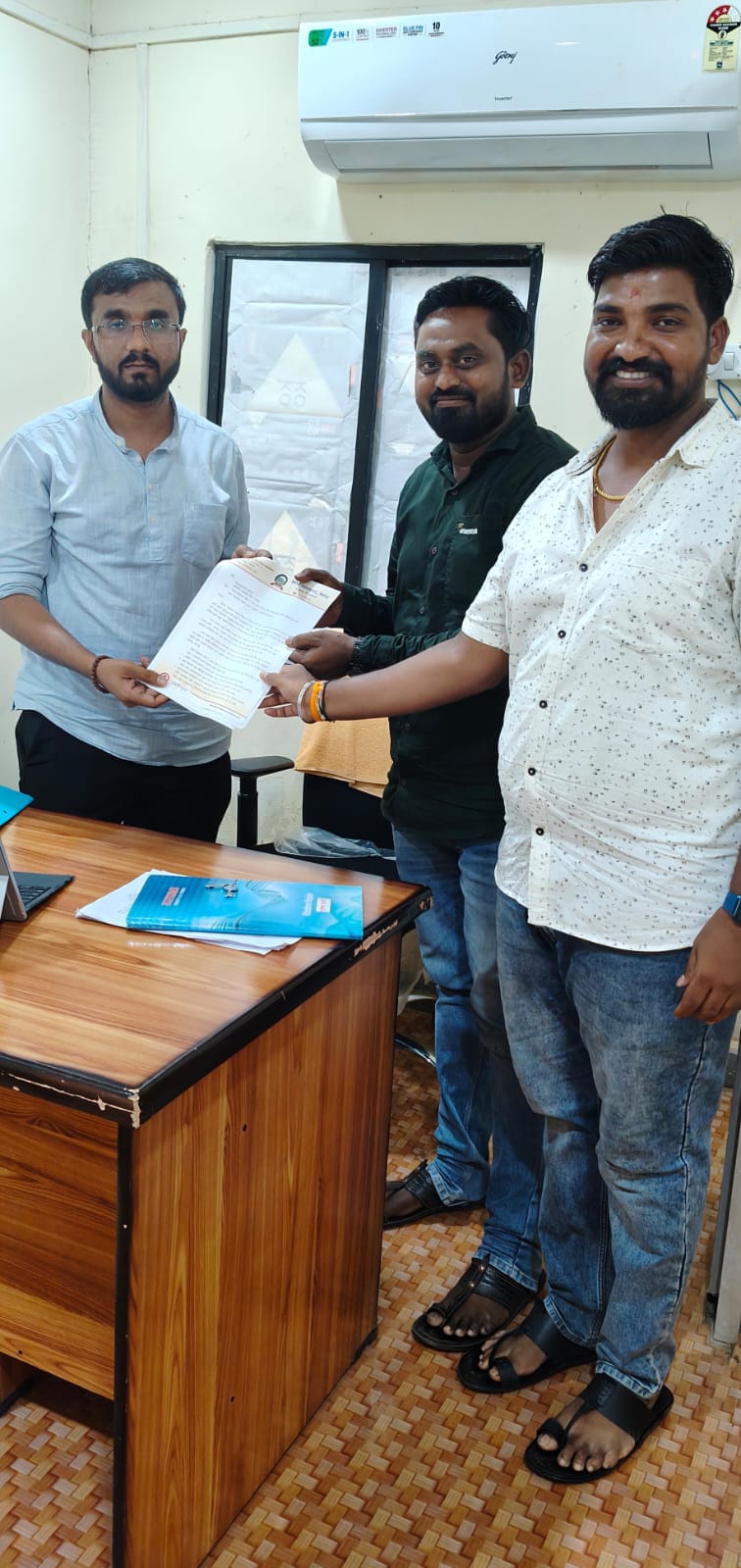 सिरोंच्यातील महत्त्वाच्या रस्त्याची दुरवस्था; नगरसेवकांनी वेधले प्रशासनाचे लक्ष