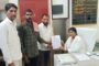 निवेदनाची तत्काळ दखल; पद्माताई बोगेंनी जुलूस मार्गावरील खड्डे बुजविले